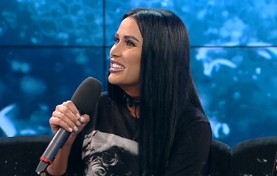 Aparitie socanta la TV! Daniela Crudu, distrusa de operatiile estetice - FOTO Aparitie socanta la TV! Daniela Crudu, distrusa de operatiile estetice - FOTO