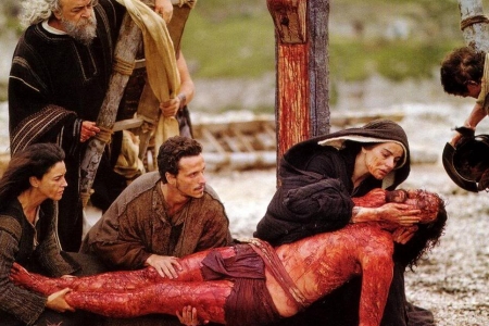 Filme pe care trebuie sa le vezi de Paste: de la Iisus din Nazaret la Patimile lui Hristos