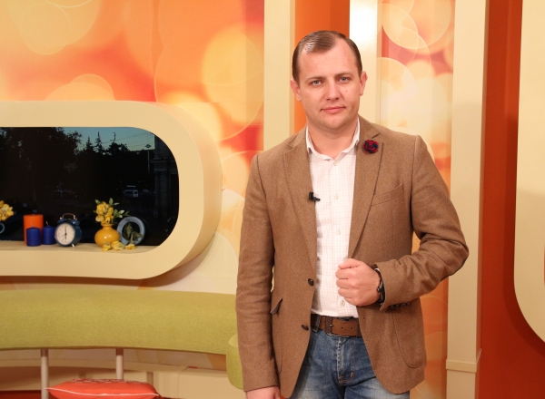 Desi este unul dintre participanti, un interpret de la noi critica dur Eurovisionul: "Din acest concurs s-a facut un sablon care putin are cu cultura si melodiile." - VIDEO