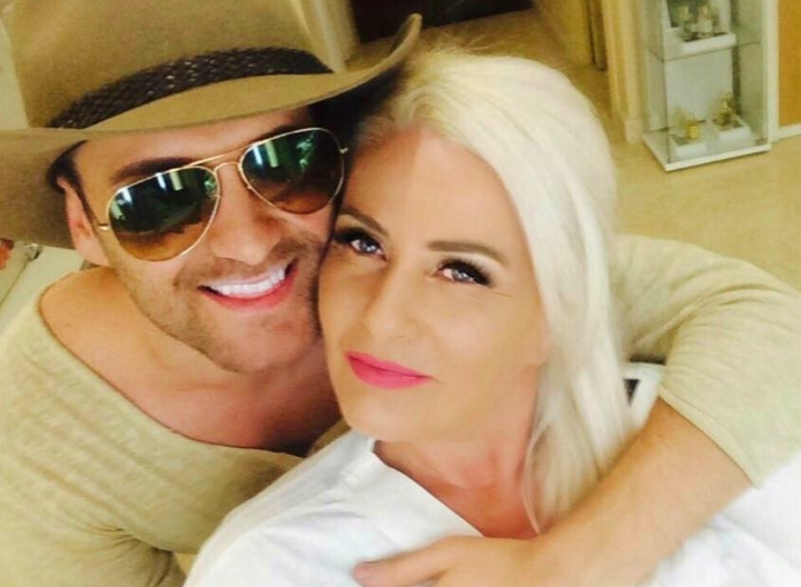 Ionel Istrati, revoltat: "Tineretea este trecatoare, iar in scurt timp, unele dintre voi vor cauta si botox si silicoane." - FOTO Ionel Istrati, revoltat: "Tineretea este trecatoare, iar in scurt timp, unele dintre voi vor cauta si botox si silicoane." - FOTO