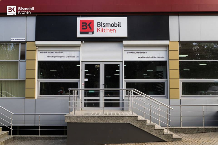 Compania Bismobil Kitchen si-a premiat cei mai fideli clienti, in cadrul unei tombole, iar premiul cel mare a fost o bucatarie - VIDEO