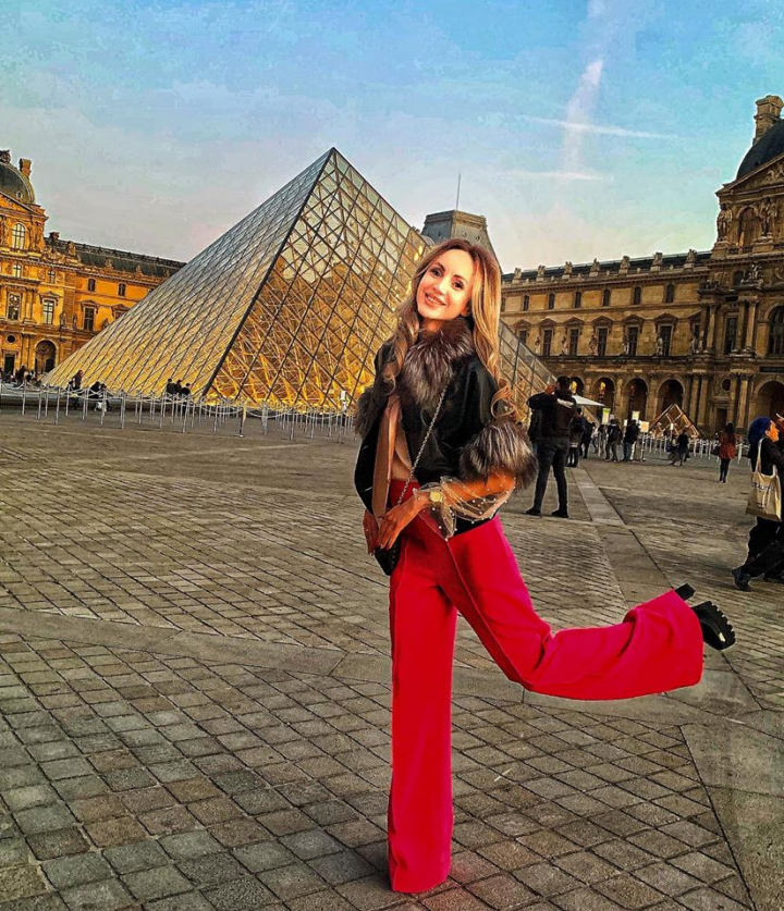 Katalina Rusu si Andrei Croitoru au plecat in luna de miere? Vezi imagini senzationale cu proaspetii insuratei - VIDEO Katalina Rusu si Andrei Croitoru au plecat in luna de miere? Vezi imagini senzationale cu proaspetii insuratei - VIDEO