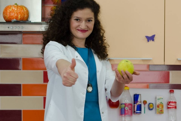 Nutritionista Maria - Victoria Racu: "Trebuie sa mancam seara, ceea ce ne-am deprins sa consumam dimineata." Afla ce alimente iti pot provoca cosmaruri - VIDEO