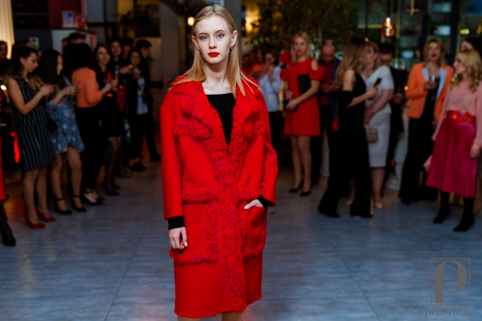 Lux si eleganta! Vezi noua colectie de blanuri si paltoane a brandului Lana Furs - FOTO Lux si eleganta! Vezi noua colectie de blanuri si paltoane a brandului Lana Furs - FOTO