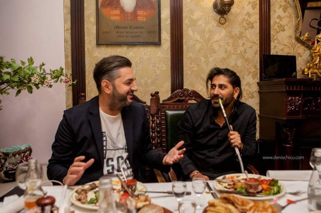 Nu prea accepta interviurile realizate la el acasa, insa nu si de data aceasta. Adrian Ursu: "In acea dimineata, Irina era foarte ocupata, trebuia sa faca 3 torturi." - FOTO