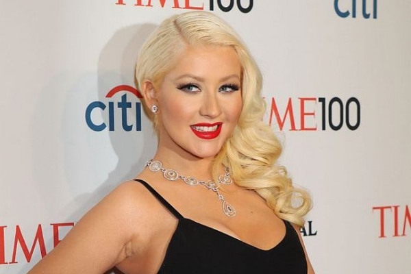 Christina Aguilera e tot mai slaba! Cum au surprins-o paparazzi, alaturi de iubitul ei - FOTO Christina Aguilera e tot mai slaba! Cum au surprins-o paparazzi, alaturi de iubitul ei - FOTO