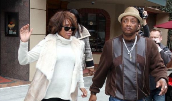 Ultimele imagini cu Whitney in viata. Vezi cum arata acum cateva zile Ultimele imagini cu Whitney in viata. Vezi cum arata acum cateva zile