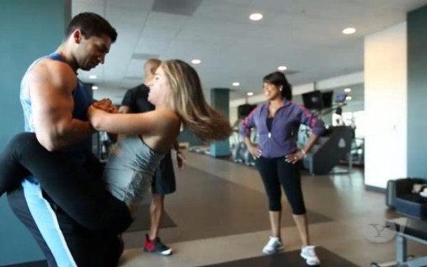 Exercitiul care face legatura intre fitness si dormitor Exercitiul care face legatura intre fitness si dormitor