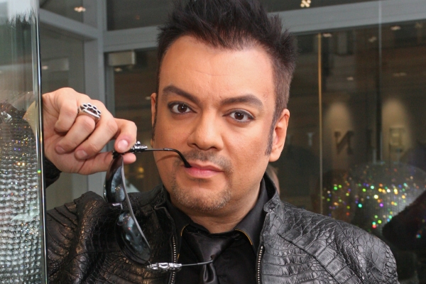 Filip Kirkorov si-a adus fetita in Rusia pentru a o boteza. VIDEO Filip Kirkorov si-a adus fetita in Rusia pentru a o boteza. VIDEO