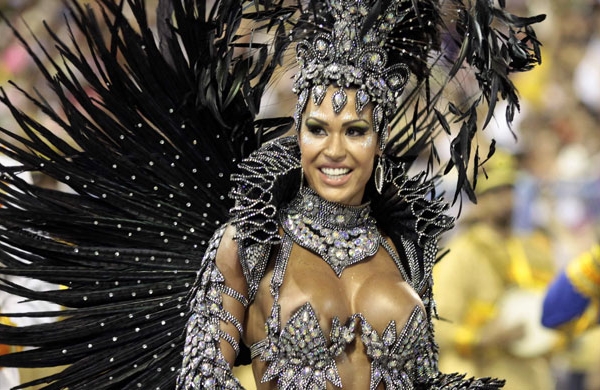 Carnavalul de la Rio de Janeiro si-a desemnat castigatorii Carnavalul de la Rio de Janeiro si-a desemnat castigatorii