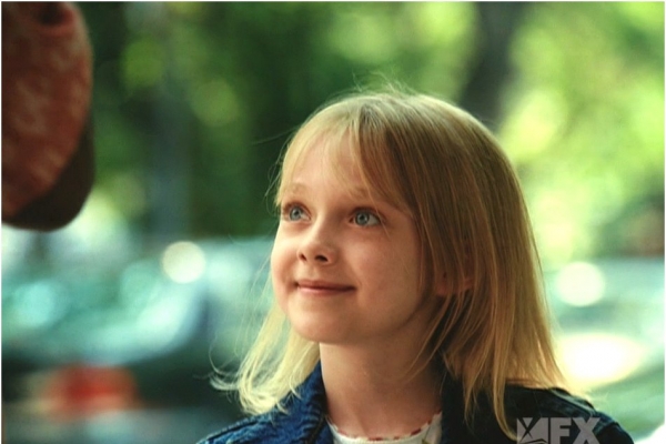 Iti amintesti de fetita blonda din Man on fire? Uite cum arata acum Dakota Fanning - FOTO Iti amintesti de fetita blonda din Man on fire? Uite cum arata acum Dakota Fanning - FOTO