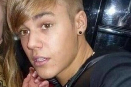 Detaliul pe care Bieber incearca sa-l ascunda din toate fotografiile. De ce rad toti de el Detaliul pe care Bieber incearca sa-l ascunda din toate fotografiile. De ce rad toti de el