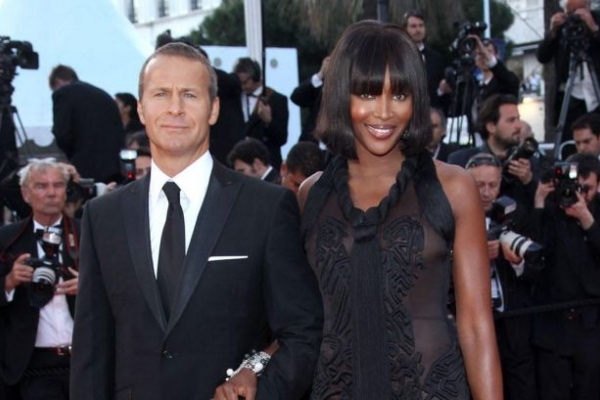 A lasat-o pe Naomi Campbell pentru o bruneta? Cu cine se distreaza Vladislav Doronin "“ FOTO