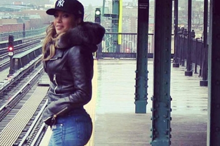 Jennifer Lopez ramane "fata de dupa blocuri"! Vezi clipul piesei "Same Girl" - VIDEO Jennifer Lopez ramane "fata de dupa blocuri"! Vezi clipul piesei "Same Girl" - VIDEO