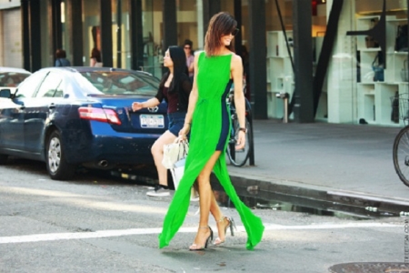 Rochiile maxi: must-have-ul sezonului estival! Uite cum le poarta vedetele - FOTO Rochiile maxi: must-have-ul sezonului estival! Uite cum le poarta vedetele - FOTO