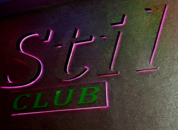 Clubul Stil - un nou punct de distractie pe harta Chisinaului. Cum si-au surprins invitatii - VIDEO Clubul Stil - un nou punct de distractie pe harta Chisinaului. Cum si-au surprins invitatii - VIDEO