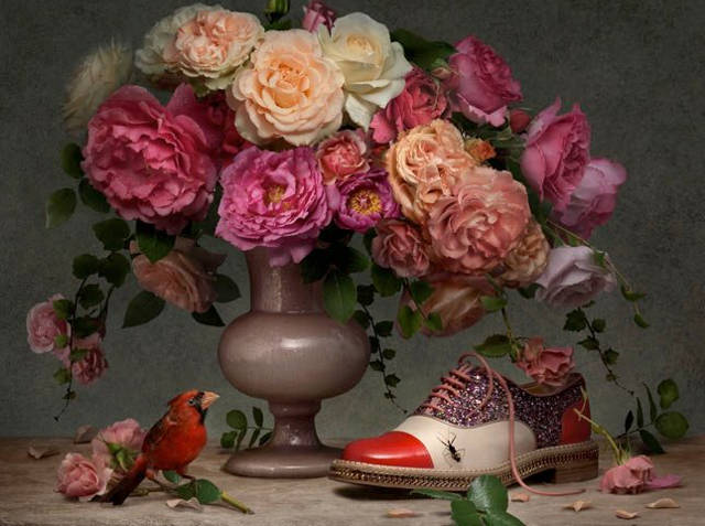Shoe Art: O promovare inedita pentru colectia de primavara/vara 2014 Christian Loboutin - FOTO
