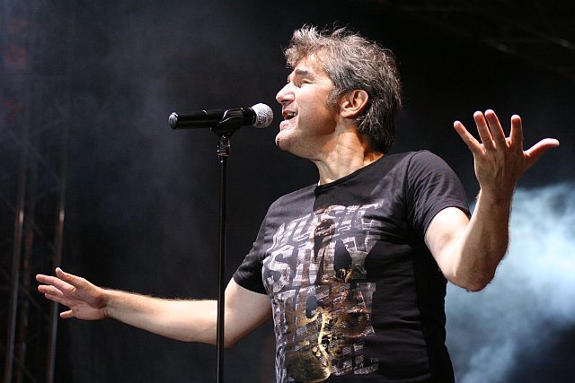 CONCERT EXPLOZIV: Trupa Holograf a cantat la Chisinau. Vezi cele mai tari momente - VIDEO