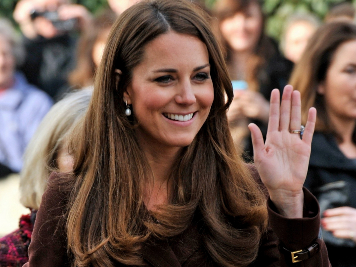 Vrei un look a la Kate Middleton? Iata ce nu trebuie sa-ti lipseasca din garderoba - FOTO