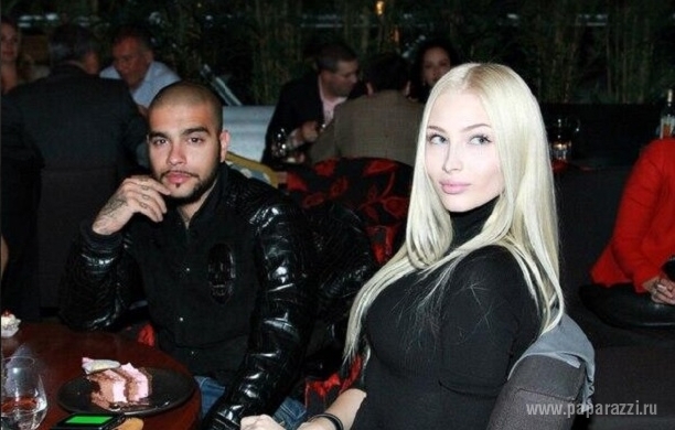 Iubita lui Timati, prima poza cu fetita in brate! Cum arata blonda dupa nastere - FOTO
