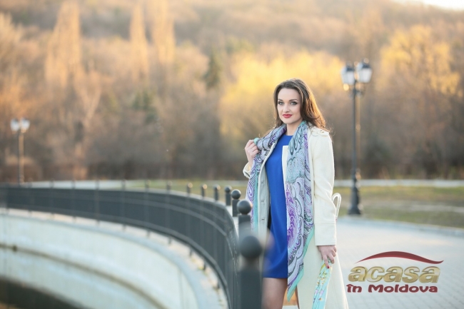 Sorina Obreja, pe coperta Aquarelle: Admira fotografiile cu frumoasa prezentatoare - FOTO Sorina Obreja, pe coperta Aquarelle: Admira fotografiile cu frumoasa prezentatoare - FOTO
