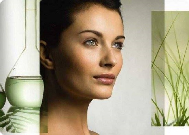 RAPID SI EFICIENT: Scapa de petele pigmetare cu produsele Whitening Cellular de la Babor!