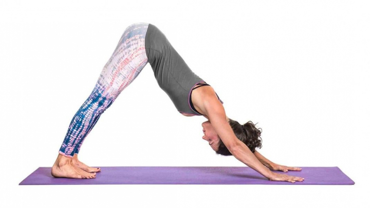 yoga cu exerciiu de picior varicos