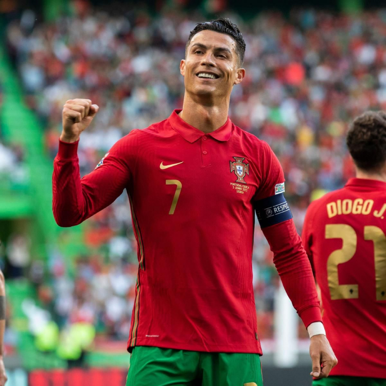 Atat de adorabil! Cristiano Ronaldo si Georgina Rodriguez, fotografie ...