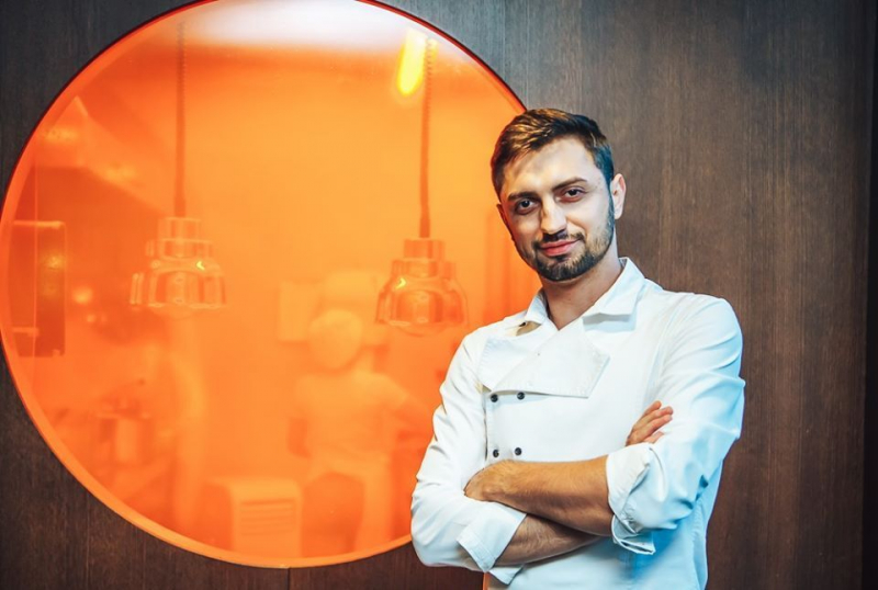 Indragita salata „Suba” cu somon slab sarat si maioneza de casa. Vezi reteta bucatarului David Chef