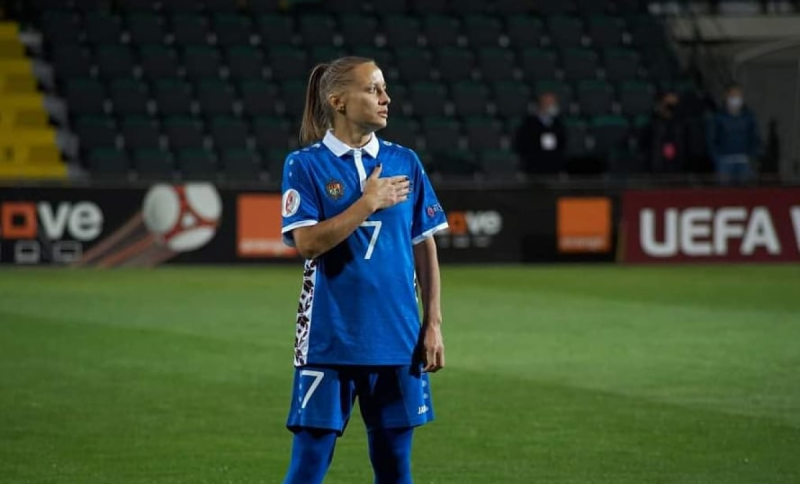 Campioană pe teren și în viața de zi cu zi! Povestea Ludmilei Caraman, mamă, fotbalistă de top și profesionistă în domeniul bancar - FOTO