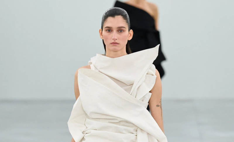 Layering, cel mai cool trend în moda momentului - FOTO