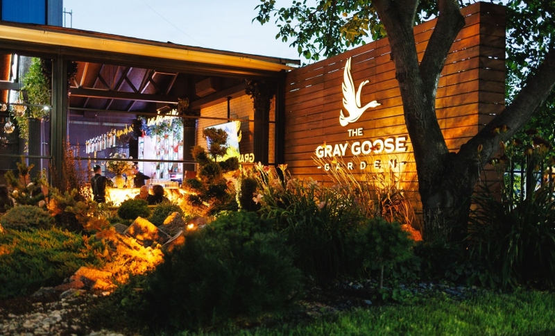 La mulți ani, The Gray Goose Garden! Felul în care reprezentanții restaurantului au marcat aniversarea celor 4 ani de activitate: „Fiți pe fază, urmează detalii” - FOTO/VIDEO