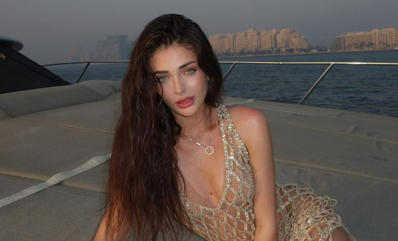Opulență la superlativ! Andreea Bostanica, cadou de 300 de mii de euro. Postarea care a încins Internetul - FOTO