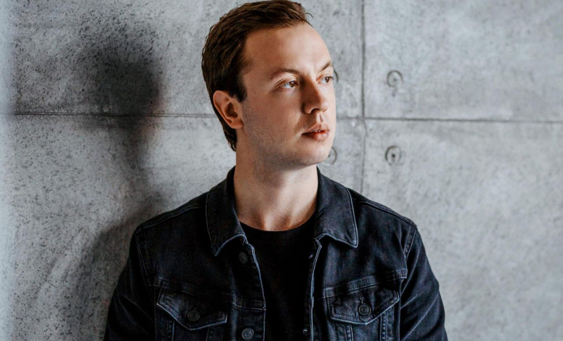 Andrew Rayel a dat un nou suflu piesei „Foaie verde, cinci chiperi”! Cum sună varianta remixată de unul dintre cei mai cunoscuți DJ din lume - VIDEO