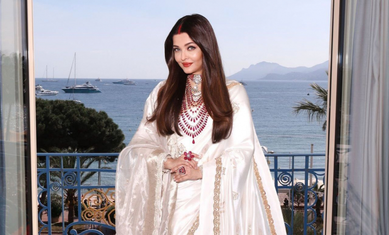 Cum arată Aishwarya Rai la vârsta de 51 de ani. Fosta iubită a lui Salman Khan a fost desemnată cea mai frumoasă femeie din lume în 1994 - FOTO