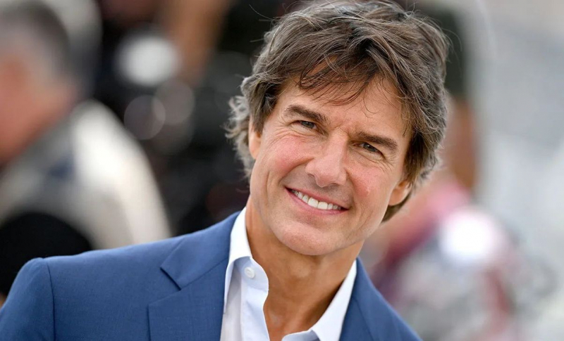 Gata, nu se mai ascund! Tom Cruise a fost fotografiat ținându-se de mână cu superba Ana de Armas - FOTO