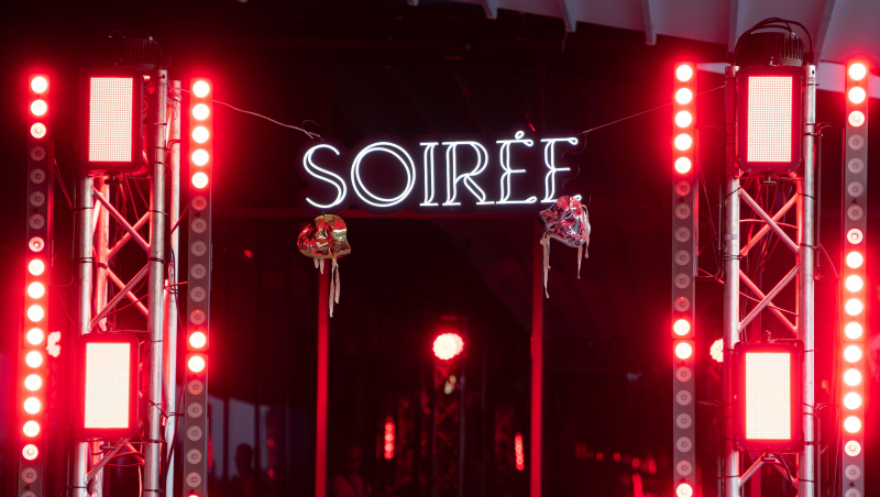 Soirée a revenit cu o petrecere cum nu s-a mai văzut în capitală! Showuri de lumini, dj renumiți de la noi și invitați speciali din Albania - VIDEO