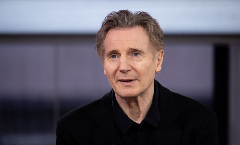 A jurat că nu va mai iubi vreodată, după moartea tragică a soției, dar soarta i-a schimbat planurile: Liam Neeson, din nou îndrăgostit - FOTO