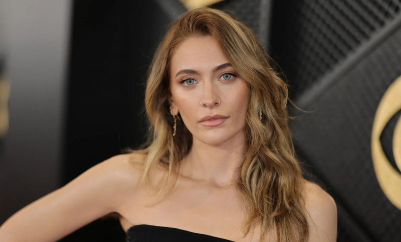 Paris Jackson și-a îngrijorat fanii după ce a fost surprinsă în lacrimi pe stradă. S-a aflat motivul pentru care fiica lui Michael Jackson a plâns în public - FOTO
