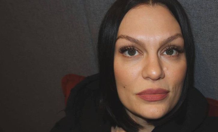 Jessie J, din nou în spital, la șase săptămâni după operația pentru cancer la sân: „Urăsc să stau în spital. Încă am dureri în piept”