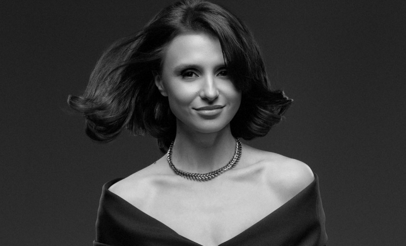 Ca de pe coperta unei reviste! Valentina Naforniță și-a etalat burtica de graviduță într-o ședință foto adorabilă - FOTO