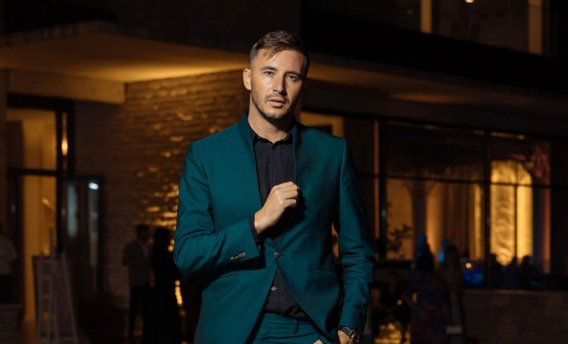 Primele imagini cu parcul amenajat de Emilian Crețu chiar în fața casei sale din Chișinău! Suma investită de actor este de ordinul sutelor de mii de lei - FOTO/VIDEO