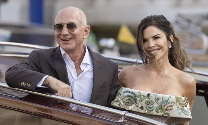 Vestea decesului a căzut ca un trăsnet peste Jeff Bezos. Abia se însurase, nici nu se gândea la o așa nenorocire