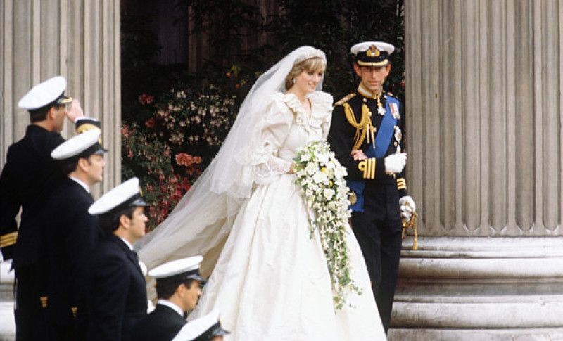 7 secrete de la nunta prințesei Diana cu Charles, de acum 44 de ani. De ce mireasa a avut două buchete identice