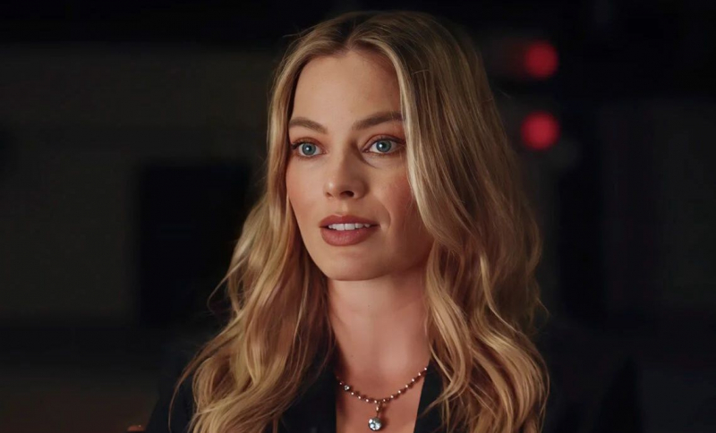 Margot Robbie strălucește din nou. Prima apariție pe covorul roșu după nașterea fiului - FOTO