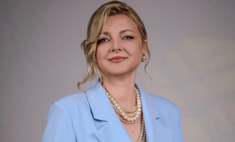 Păr hidratat și sănătos după vacanța de vară! Care este procedura ce face minuni și cum poți păstra sănătatea podoabei capilare - VIDEO