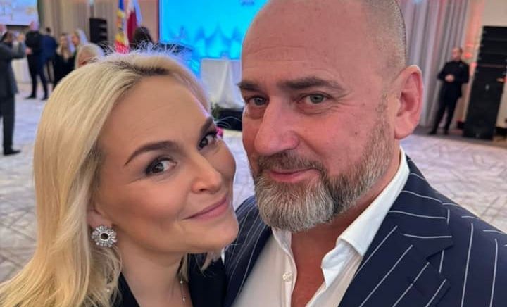 Trăind o frumoasă poveste de iubire, Cristina Scarlat revine cu o piesă despre dragoste. Ce a ținut-o ocupată în această vară, unde și-a încărcat bateriile, dar și ce alte surprize pregătește, va povesti chiar ea, astăzi, la „O Seară Perfectă” - VIDEO