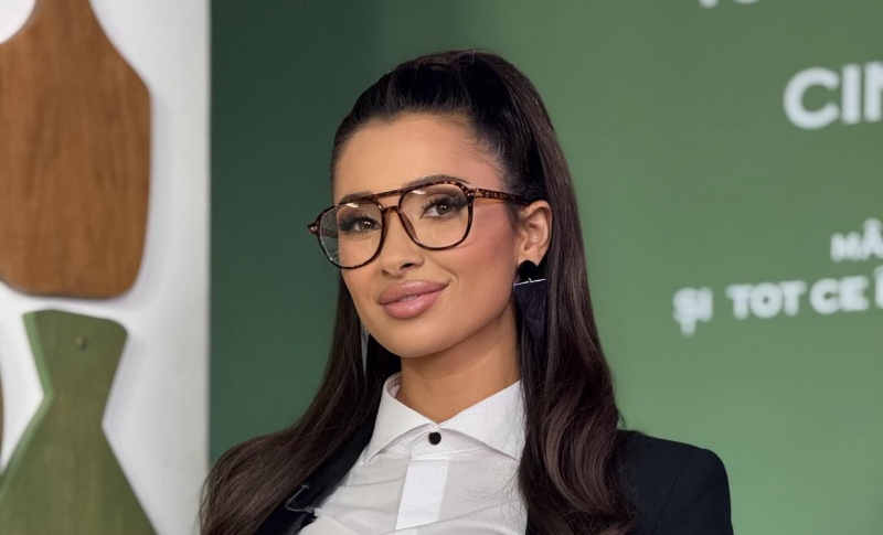 Iulia Deliu a încercat o procedură revoluționară pentru ten! Este un adevărat boost de hidratare și curățare - VIDEO