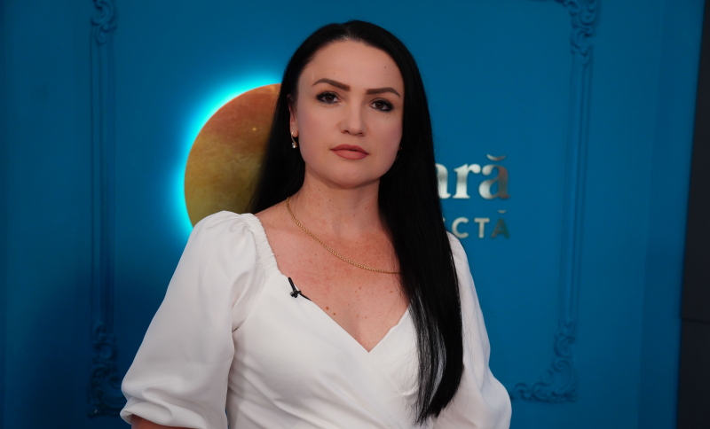 După 13 ani, din nou mămică! Cum face față maternității interpreta Victoria Ichim: „Se simte ca...” - VIDEO