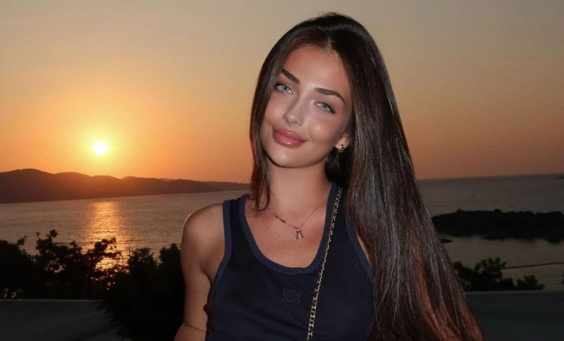 Întâlnire specială în Dubai! Andreea Bostanica și-a cunoscut actrița preferată, celebra Hurem Sultan - FOTO/VIDEO